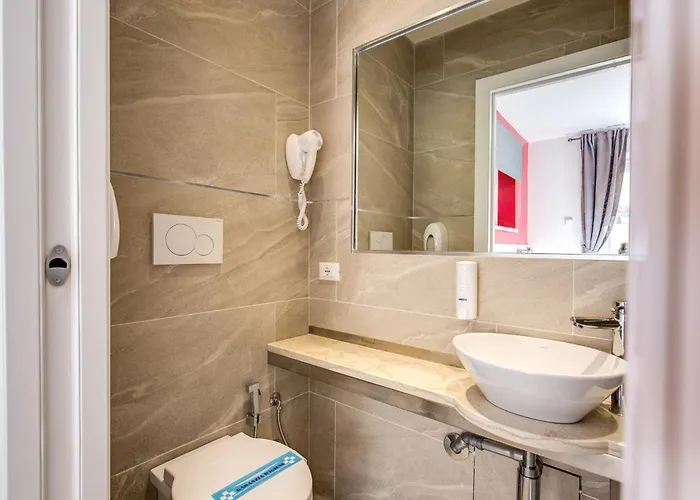 Aurelia Vatican 4* Rome